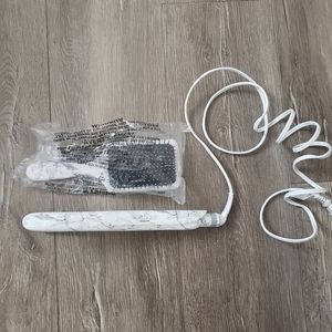 Conair hair straightener